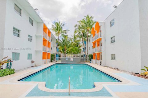 Apartment in Miami, Florida 1 bedroom, 63.17 sq.m. № 1368939 - photo 9