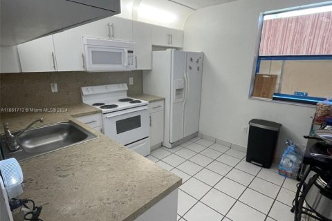 Copropriété à louer à Homestead, Floride: 2 chambres, 89.19 m2 № 1368941 - photo 4