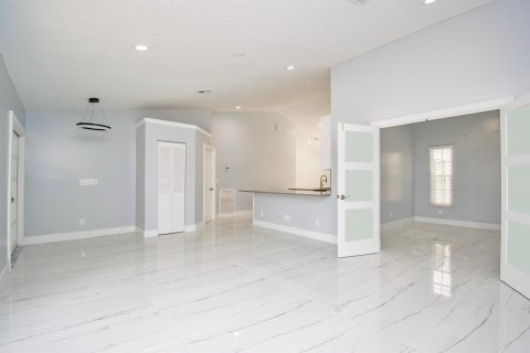 Casa en venta en Loxahatchee Groves, Florida, 3 dormitorios, 199.74 m2 № 1178598 - foto 24