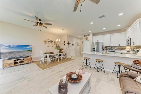 Adosado en venta en Riverview, Florida, 3 dormitorios, 155.98 m2 № 1372058 - foto 17