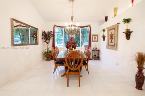 Casa en venta en Boynton Beach, Florida, 3 dormitorios, 198.07 m2 № 1311004 - foto 8