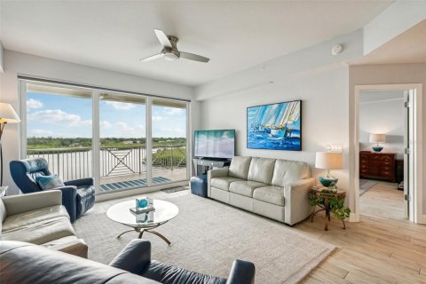 Condo in Indian Shores, Florida, 3 bedrooms  № 1368160 - photo 23