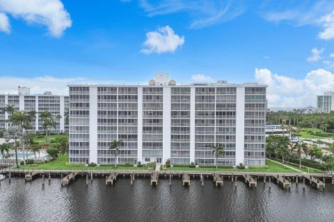 Copropriété à vendre à Highland Beach, Floride: 2 chambres, 111.58 m2 № 1228642 - photo 29