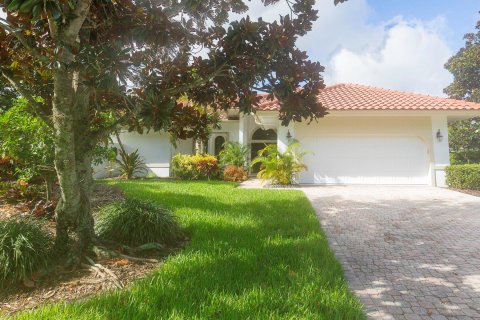 Casa en venta en Palm City, Florida, 3 dormitorios, 266.82 m2 № 1228643 - foto 4