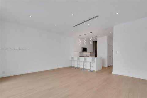 Copropriété à vendre à Miami Beach, Floride: 50.45 m2 № 1402532 - photo 7