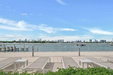 Copropriété à vendre à Miami Beach, Floride: 50.45 m2 № 1402532 - photo 20