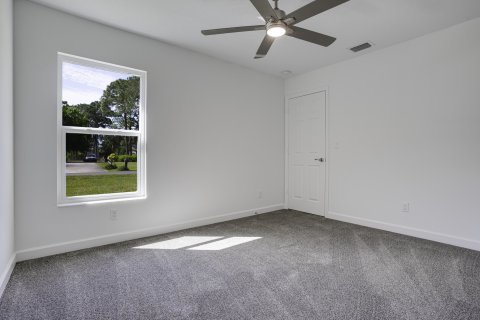 Villa ou maison à vendre à Palm Bay, Floride: 4 chambres, 169.18 m2 № 860390 - photo 16