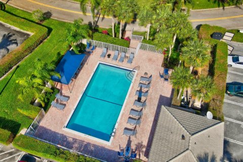 Condominio en venta en Boynton Beach, Florida, 2 dormitorios, 153.01 m2 № 860427 - foto 12