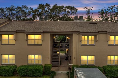 Condominio en venta en Altamonte Springs, Florida, 2 dormitorios, 98.1 m2 № 1405393 - foto 3