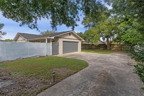 Casa en venta en Orlando, Florida, 3 dormitorios, 145.3 m2 № 1405391 - foto 2