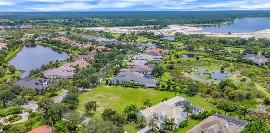 Terrain à Lakewood Ranch, Floride № 1369488