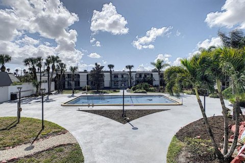 Condominio en alquiler en Orlando, Florida, 1 dormitorio, 27.87 m2 № 1119984 - foto 2