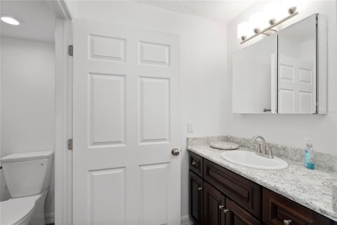 Condo in Dunedin, Florida, 3 bedrooms  № 1368580 - photo 29