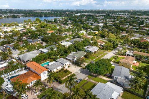 Villa ou maison à vendre à Lake Worth, Floride: 3 chambres, 156.63 m2 № 1121185 - photo 9