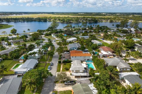 Villa ou maison à vendre à Lake Worth, Floride: 3 chambres, 156.63 m2 № 1121185 - photo 7