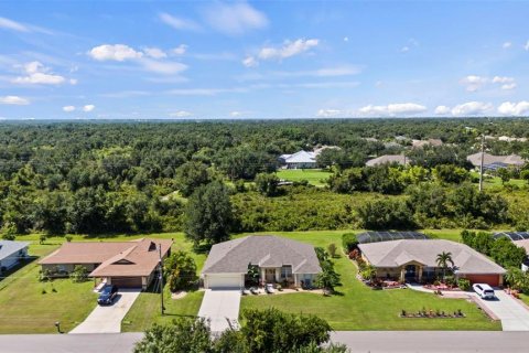 Villa ou maison à vendre à Punta Gorda, Floride: 4 chambres, 199.28 m2 № 1323780 - photo 30