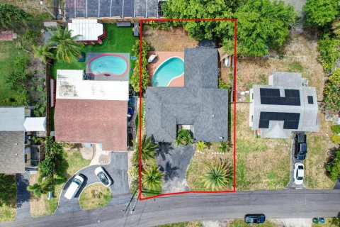 Casa en venta en Oakland Park, Florida, 4 dormitorios, 141.21 m2 № 1207792 - foto 11