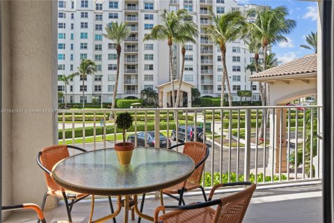 Condominio en venta en Highland Beach, Florida, 2 dormitorios, 130.06 m2 № 1319341 - foto 15