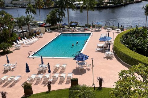 Condo in Fort Lauderdale, Florida, 3 bedrooms  № 1229086 - photo 20