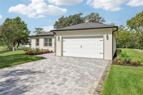 Casa en venta en Eustis, Florida, 4 dormitorios, 185.8 m2 № 1324749 - foto 2