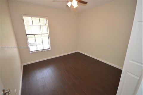 Townhouse in Davie, Florida 3 bedrooms, 134.71 sq.m. № 1364171 - photo 11