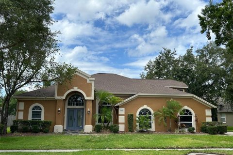 Villa ou maison à vendre à Orlando, Floride: 4 chambres, 276.11 m2 № 1386756 - photo 1