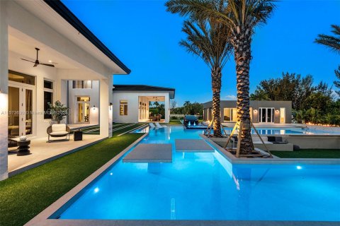 Casa en venta en Southwest Ranches, Florida, 6 dormitorios, 650.41 m2 № 1135682 - foto 12