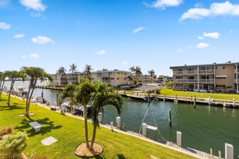 Condo in North Palm Beach, Florida, 1 bedroom  № 1146093 - photo 6