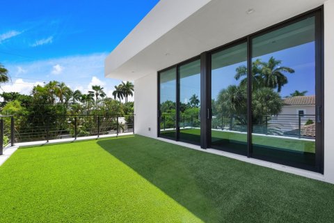 Villa ou maison à vendre à Fort Lauderdale, Floride: 7 chambres, 601.36 m2 № 764873 - photo 16