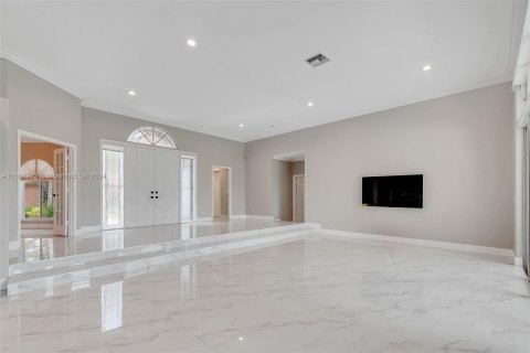 Villa ou maison à vendre à Weston, Floride: 5 chambres, 285.21 m2 № 1233665 - photo 11