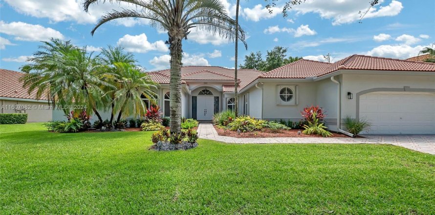 House in Weston, Florida 5 bedrooms, 285.21 sq.m. № 1233665