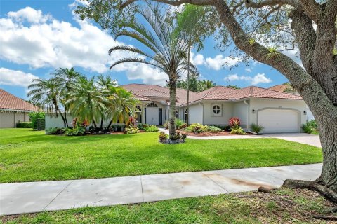 House in Weston, Florida 5 bedrooms, 285.21 sq.m. № 1233665 - photo 3