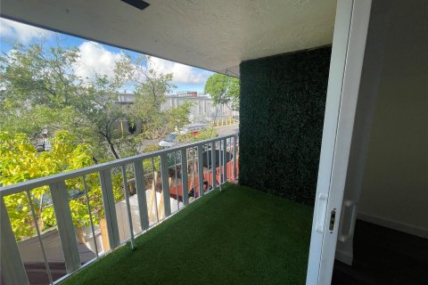 Copropriété à vendre à Miami, Floride: 1 chambre, 71.53 m2 № 1233710 - photo 5