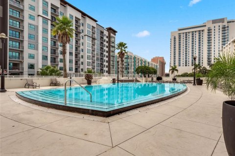 Condominio en venta en Orlando, Florida, 1 dormitorio, 130.06 m2 № 1373211 - foto 30