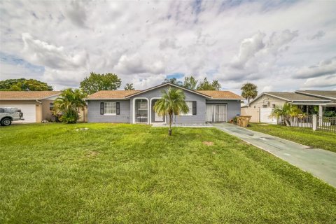 Villa ou maison à vendre à Kissimmee, Floride: 4 chambres, 126.81 m2 № 1366565 - photo 27