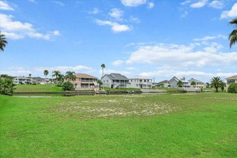 Land in Hernando Beach, Florida № 1367873 - photo 6