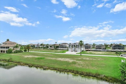 Terreno en venta en Hernando Beach, Florida № 1367872 - foto 5