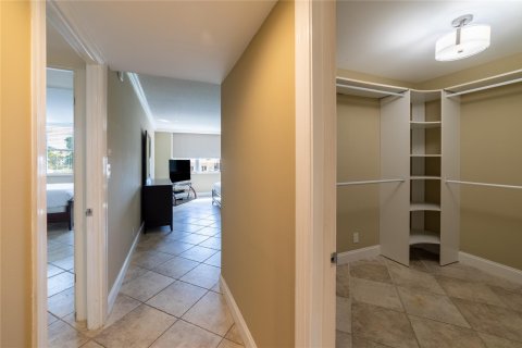 Condominio en venta en Hillsboro Beach, Florida, 2 dormitorios, 123.56 m2 № 1141541 - foto 19