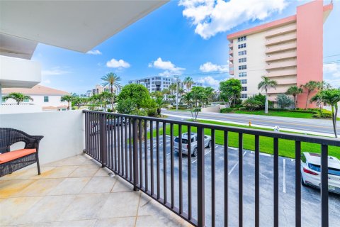 Condominio en venta en Hillsboro Beach, Florida, 2 dormitorios, 123.56 m2 № 1141541 - foto 10