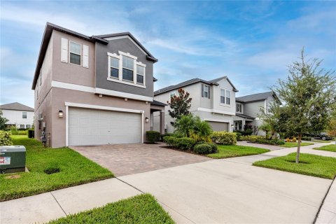 Casa en venta en Land O' Lakes, Florida, 4 dormitorios, 216.83 m2 № 1364711 - foto 2