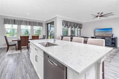 Casa en venta en Land O' Lakes, Florida, 4 dormitorios, 216.83 m2 № 1364711 - foto 14