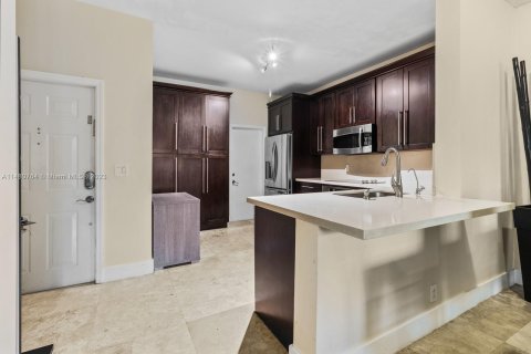 Townhouse in Weston, Florida 2 bedrooms, 105.07 sq.m. № 820855 - photo 15