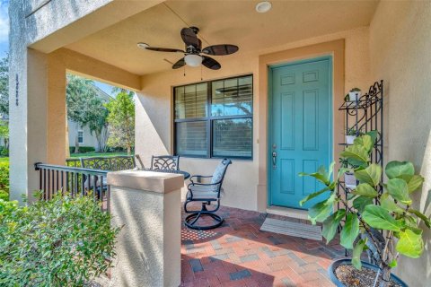 Townhouse in Tampa, Florida 4 bedrooms, 253.16 sq.m. № 1434379 - photo 6