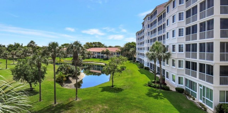 Condominio en Boca Raton, Florida, 2 dormitorios  № 1223118