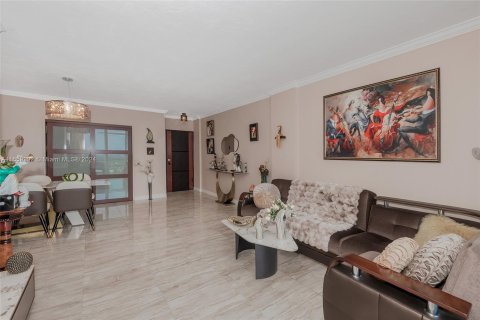 Condominio en venta en Hollywood, Florida, 1 dormitorio, 75.9 m2 № 1365571 - foto 7