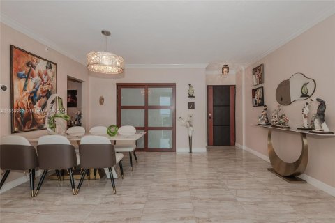 Copropriété à vendre à Hollywood, Floride: 1 chambre, 75.9 m2 № 1365571 - photo 9