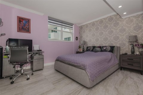 Copropriété à vendre à Hollywood, Floride: 1 chambre, 75.9 m2 № 1365571 - photo 18