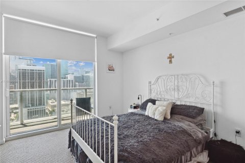 Condo in Miami, Florida, 1 bedroom  № 1365569 - photo 9