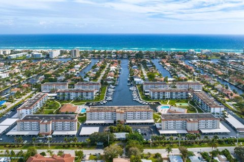 Condominio en venta en Delray Beach, Florida, 2 dormitorios, 102.19 m2 № 972859 - foto 2