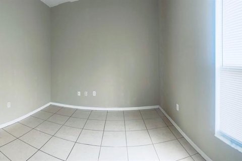 Casa en venta en Kissimmee, Florida, 4 dormitorios, 162.02 m2 № 1257730 - foto 21